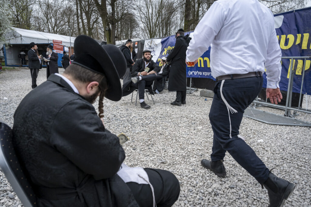Hasidic Jews in Lezajsk
